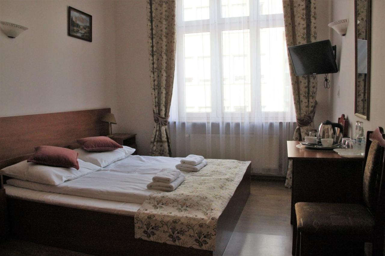 Pokoje Goscinne Rubens Cracovie Extérieur photo